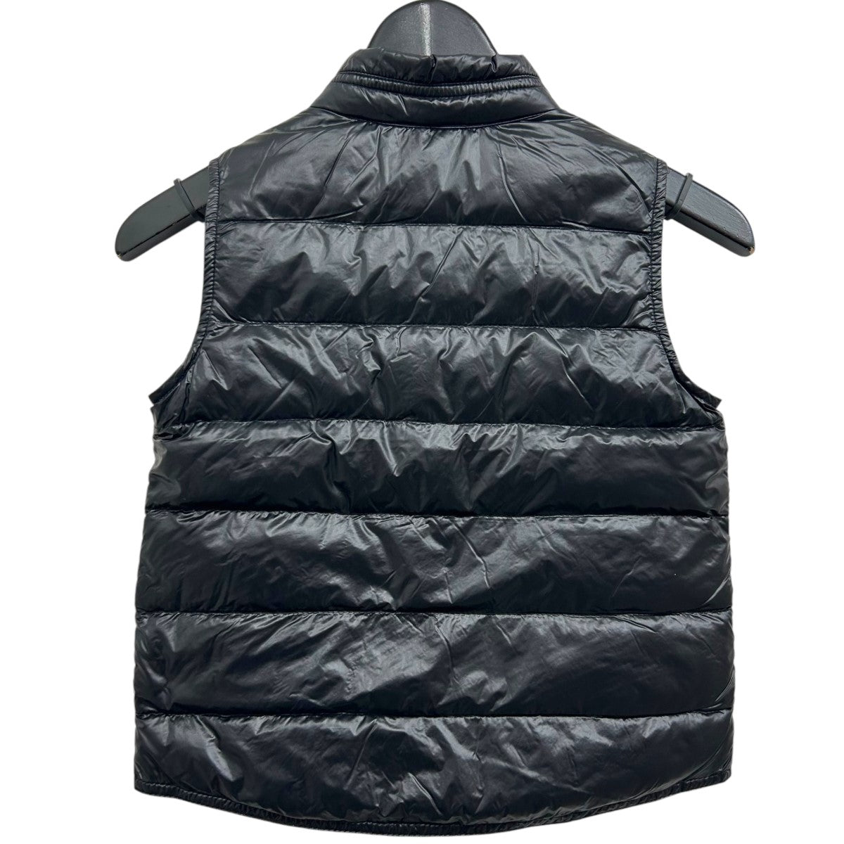 MONCLER(モンクレール) GUI GILET ダウンベスト キッズサイズ C19544331599 ブラック｜【公式】カインドオルオンライン  ブランド古着・中古通販【kindal】