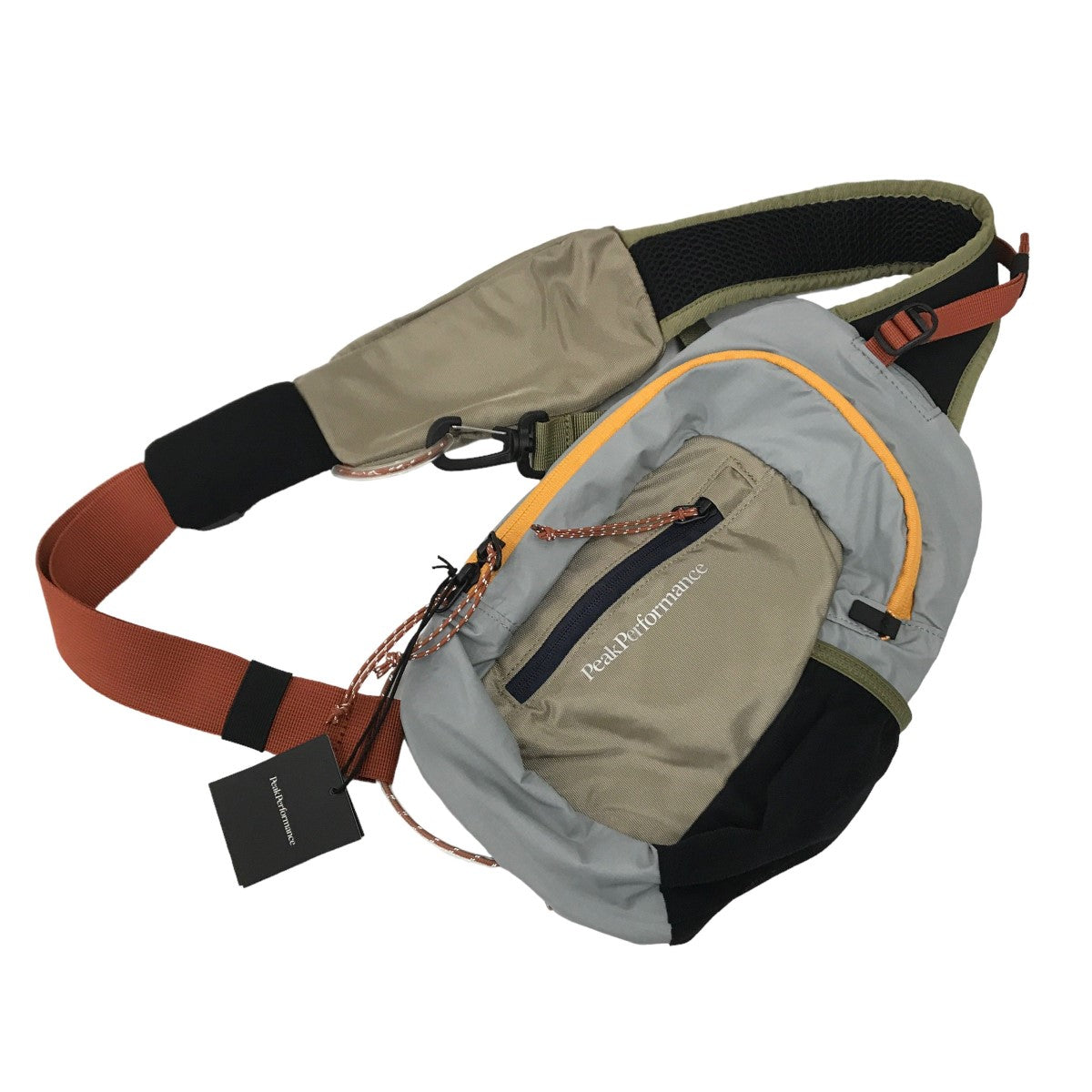 Peak Performance(ピークパフォーマンス) 4．5L Outdoor Slingbag ボディバッグ G78361050