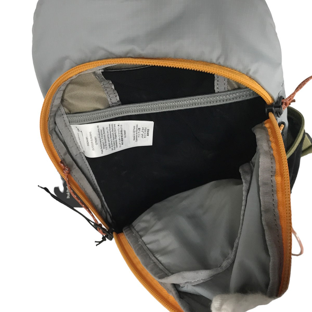 Peak Performance(ピークパフォーマンス) 4．5L Outdoor Slingbag ボディバッグ G78361050