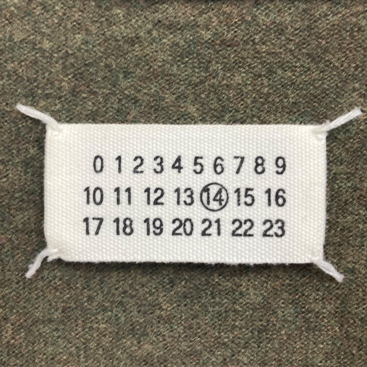 Maison Margiela(メゾンマルジェラ) エルボーパッチカーディガン Maison Margiela(メゾンマルジェラ) エルボーパッチカーディガン