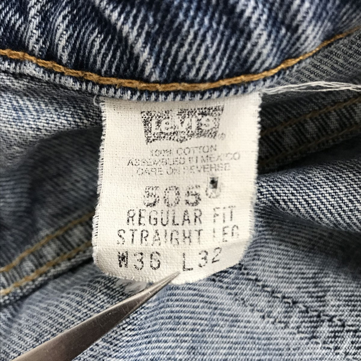 LEVI’S 505 デニムパンツ オレンジタブ ボタン裏刻印104の古着・中古アイテム