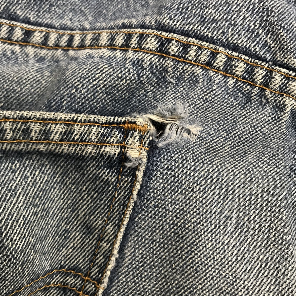 LEVI’S 505 デニムパンツ オレンジタブ ボタン裏刻印104の古着・中古アイテム