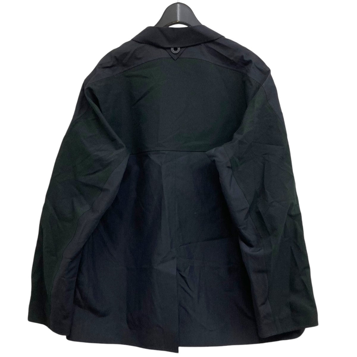 WHITE MOUNTAINEERING(ホワイトマウンテニアリング) 24SS POLYESTER TAFFETA LAPEL JACKET  テーラードジャケット BK2471205 ブラック サイズ 0｜【公式】カインドオルオンライン ブランド古着・中古通販【kindal】