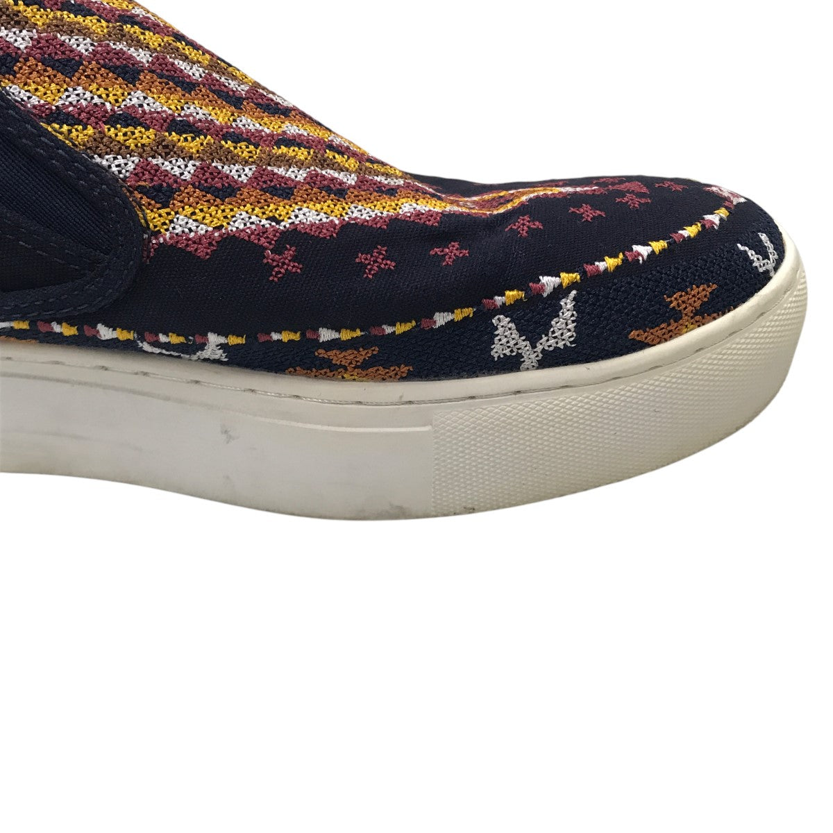 WHITE MOUNTAINEERING エンブロイダリースリッポン 古着・中古-5枚目のアイテム画像