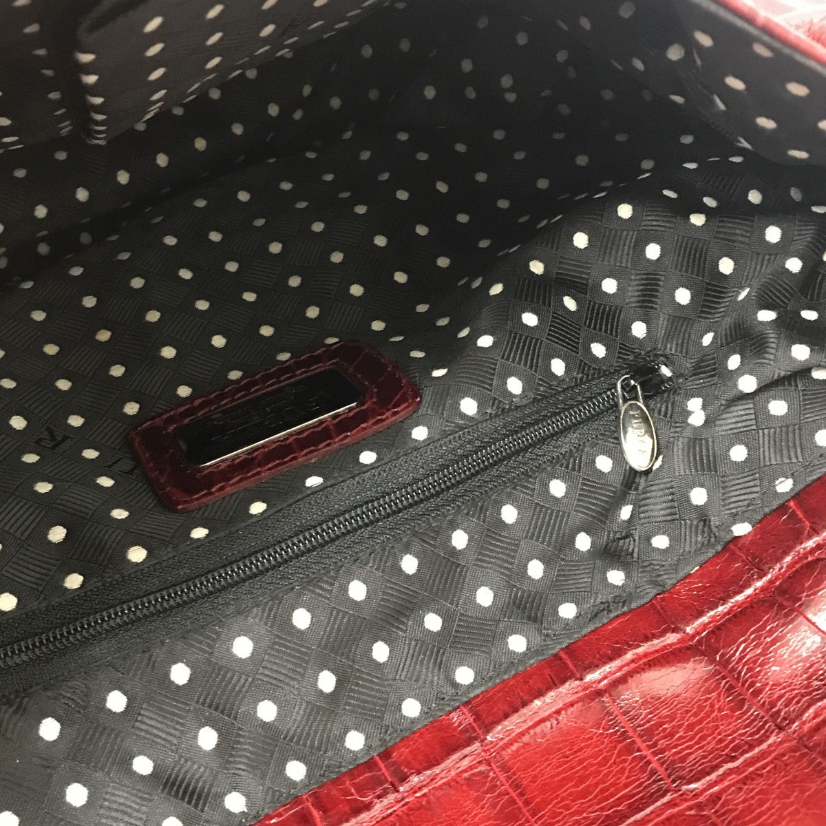 超美品FURLA カルメンクロコダイル型押　バッグ FURLA(フルラ) クロコ型押しショルダーバッグF5295 F5295 レッド