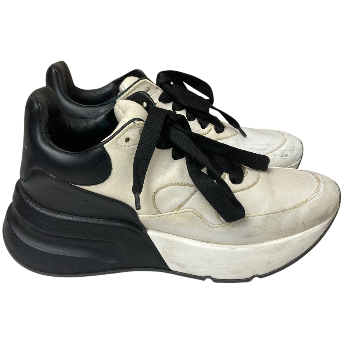 ロートップスニーカー