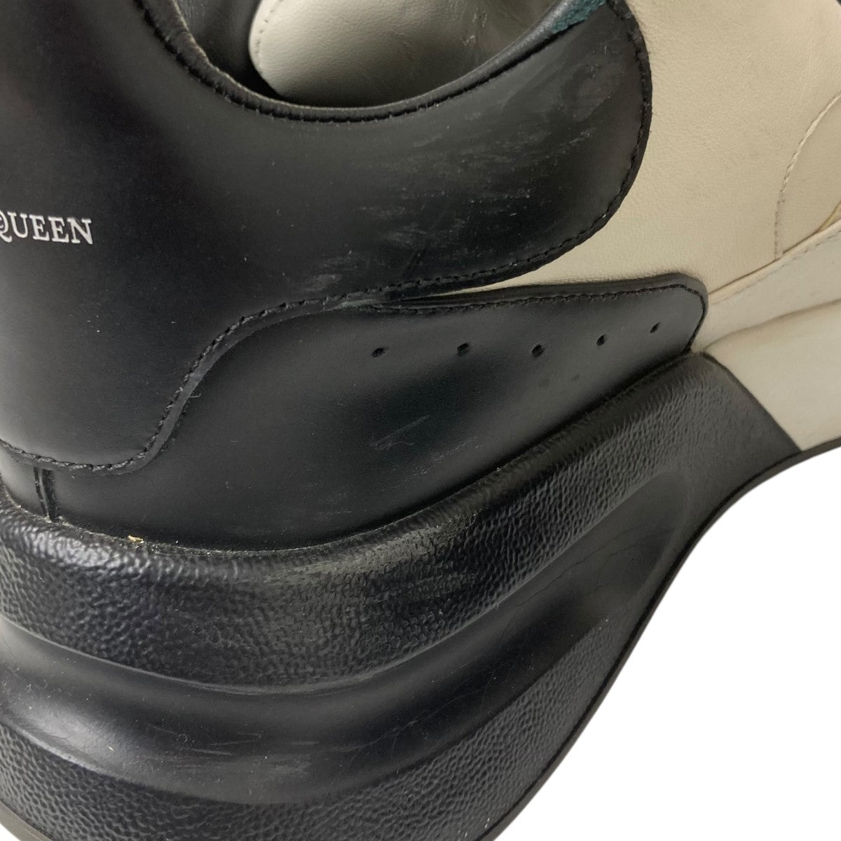 ロートップスニーカー