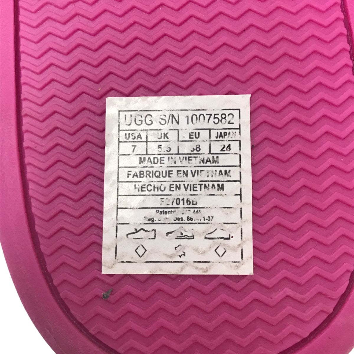 UGG(アグ) ムートンサンダル ピンク サイズ 24.0cm｜【公式