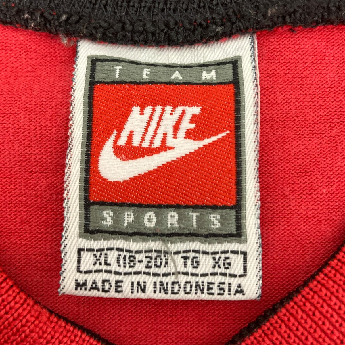 NIKE(ナイキ) カレッジtシャツ NME 920220 KL4 レッド サイズ XL