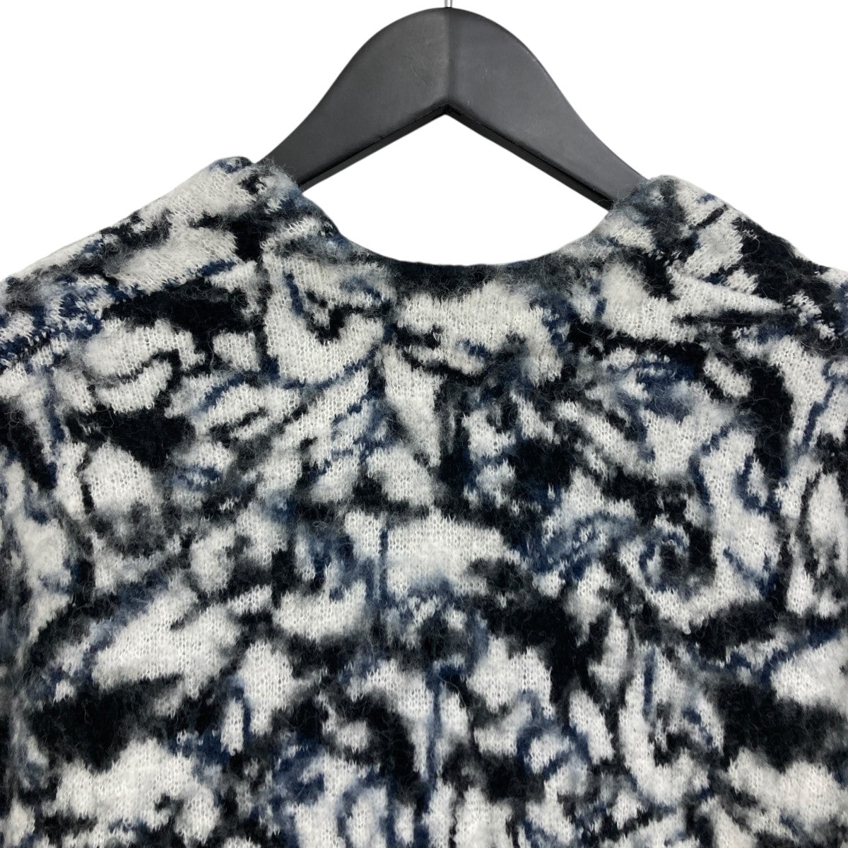 ニットカーディガン