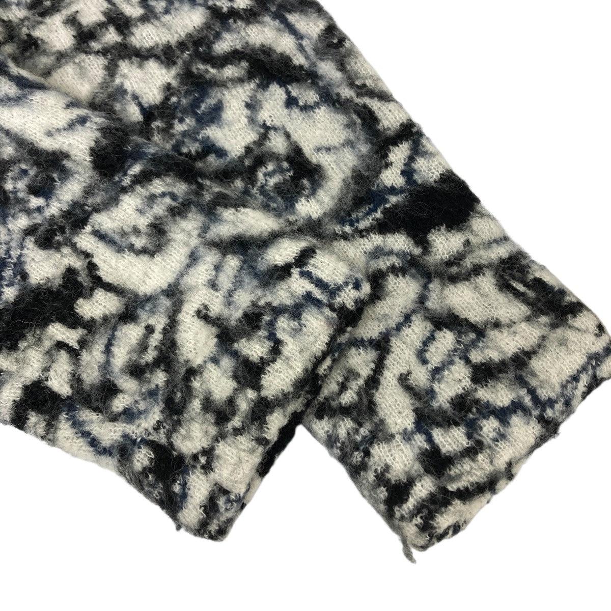 ニットカーディガン