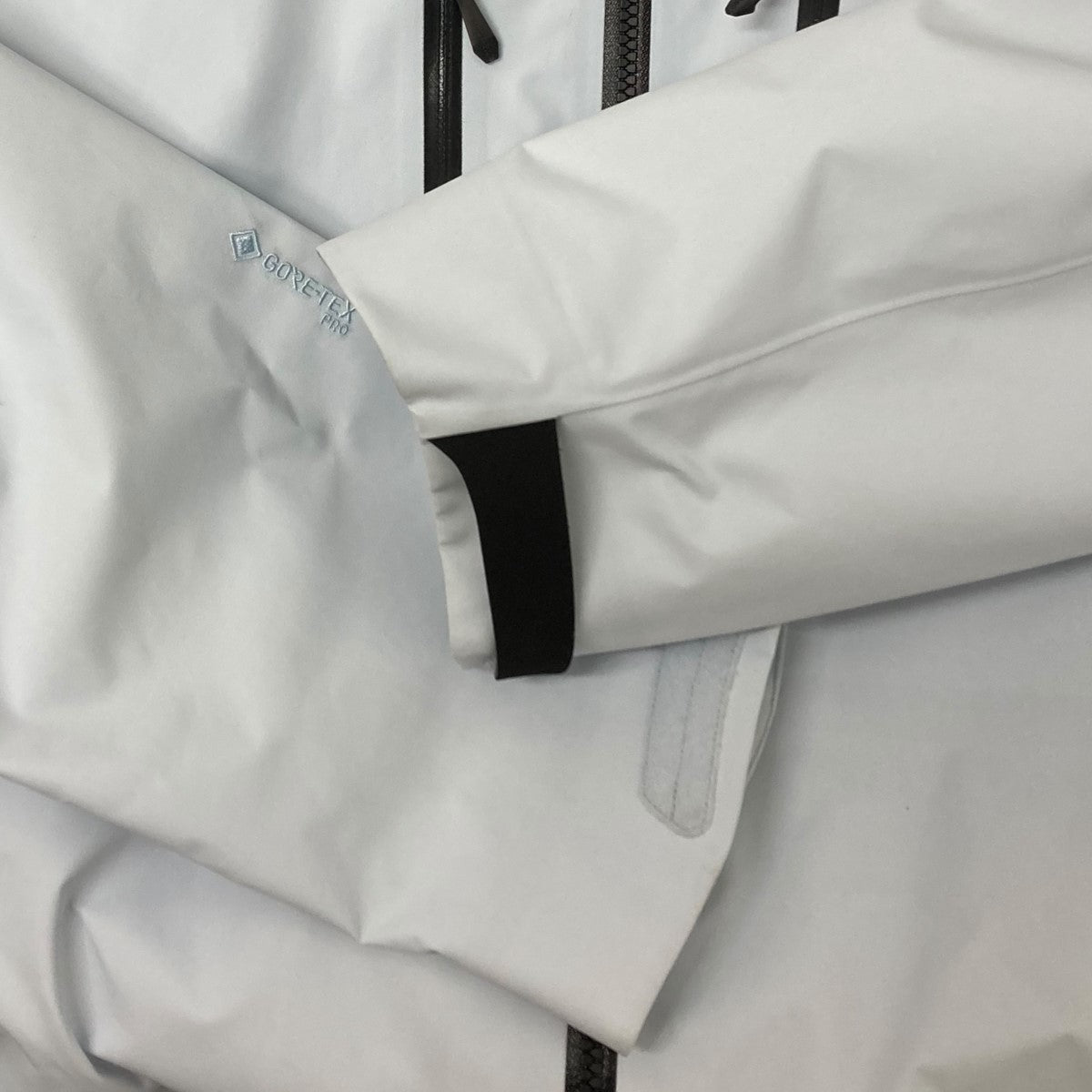 Alpha SV Jacket マウンテンジャケット