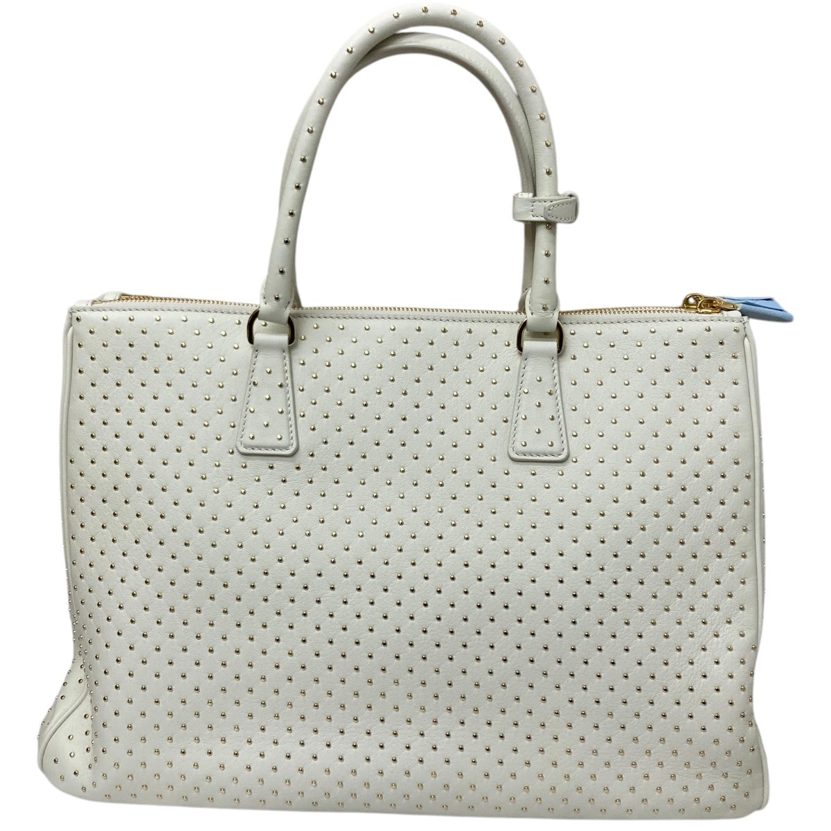 PRADA 古着・中古 プラダのガレリア エクストララージ スタッズ付 ソフトグレインレザー バッグです。