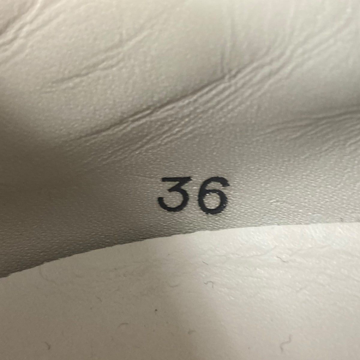 MONCLER(モンクレール) スニーカー ホワイト×ネイビー サイズ 36