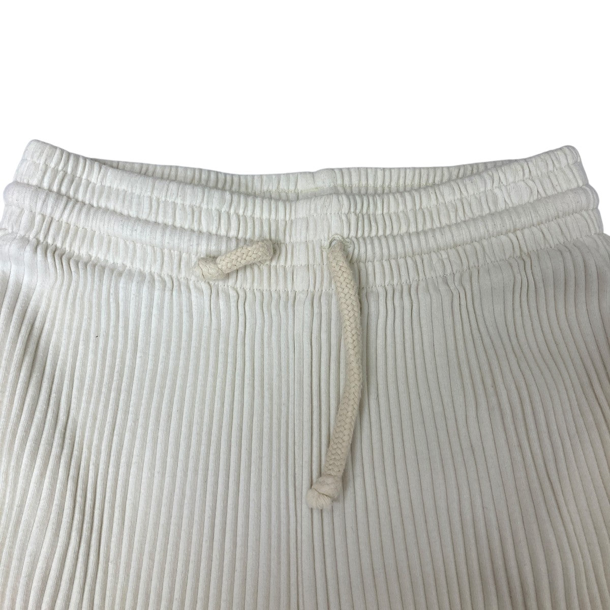 リブニットパンツ
