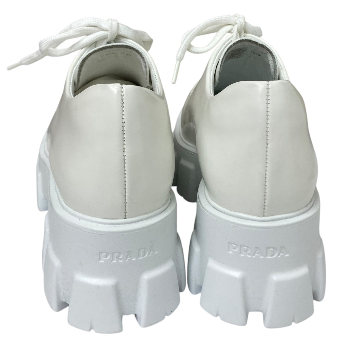 プラダ PRADA パテント 厚底 レースアップシューズ ホワイト 35½サイズ PRADA(プラダ) モノリスレースアップシューズ ホワイト サイズ