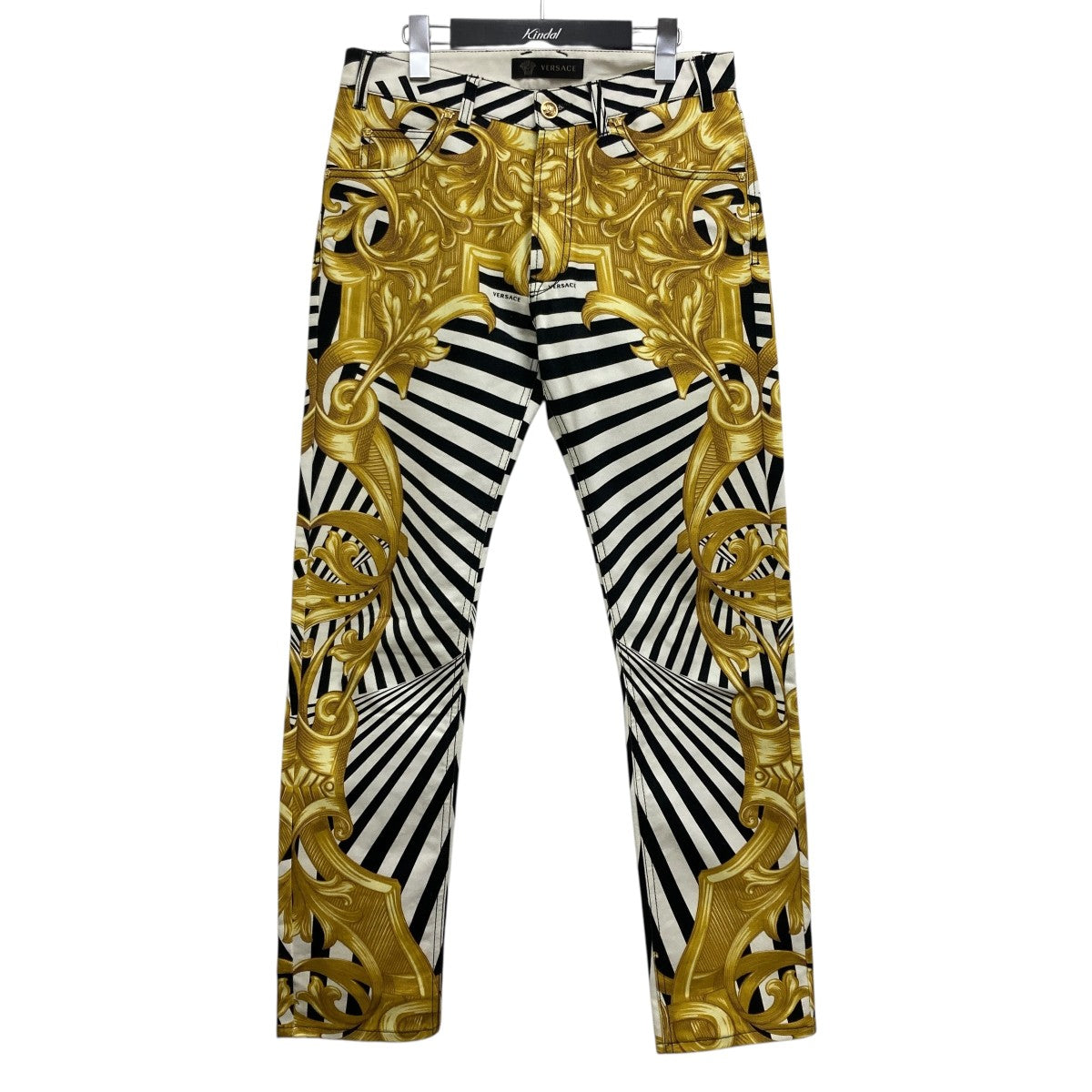 VERSACE リフハンツ 調整可能ウエスト 78HAC322J0004 899 VERSACE(ヴェルサーチ) デニムパンツ A68965 A213672 ホワイト