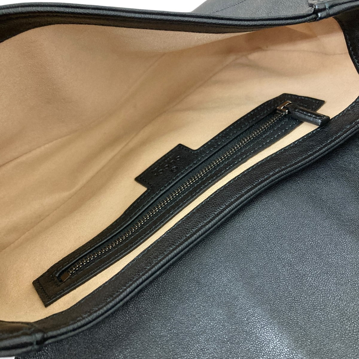 GUCCI(グッチ) Aphrodite small shoulder bag in black leather