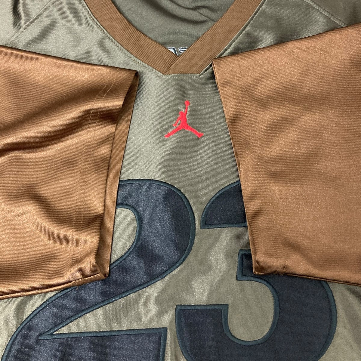 Supreme×JORDAN Warm Up Jersey半袖Tシャツ ブラウンxオリーブ