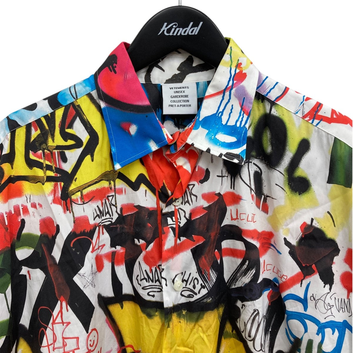 ヴェトモン VETEMENTS 柄シャツ カラフル シャツ ヴェトモン 半袖Tシャツ ALL-OVER MONSTER PRINT メンズ SIZE XS