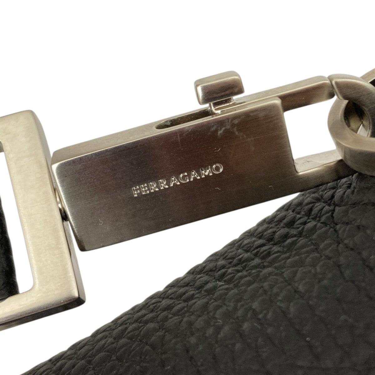 Ferragamo(フェラガモ) 25SS ワンショルダーバッグ DU-241728