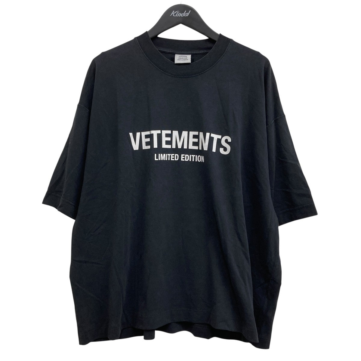 VETEMENTS(ヴェトモン) プリントTシャツ UE63TR720X ブラック