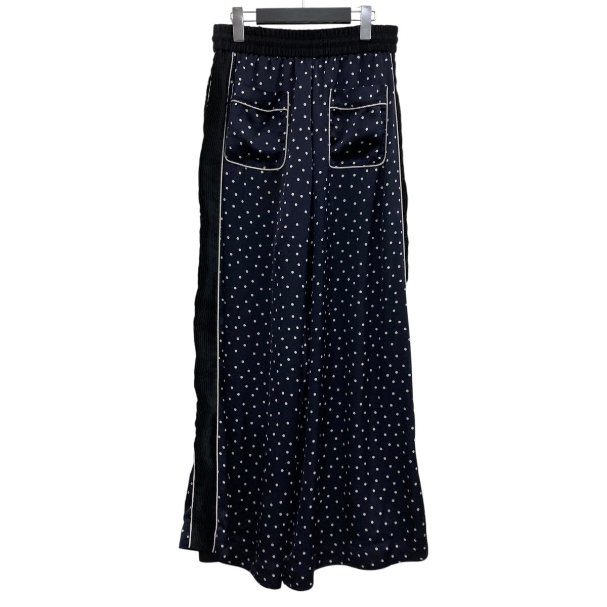 sacai サカイ Tシャツ ポルカドット バック プリーツ トップス 2 sacai サカイ Tシャツ ポルカドット バック プリーツ トップス 2