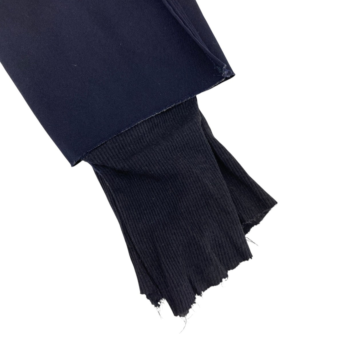パンツ undercover / 16aw / Darts Wide Trousers Undercover ワイドパンツ | ブラック | FARFETCH JP