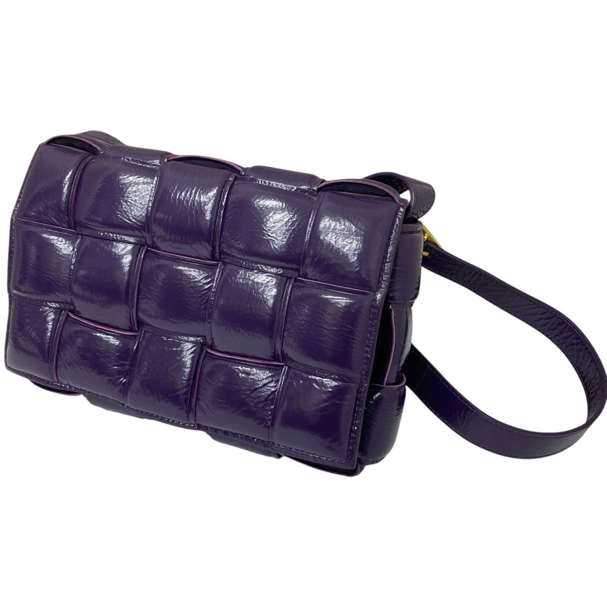 BOTTEGA VENETA カセットショルダーバッグ 古着・中古-1枚目のアイテム画像