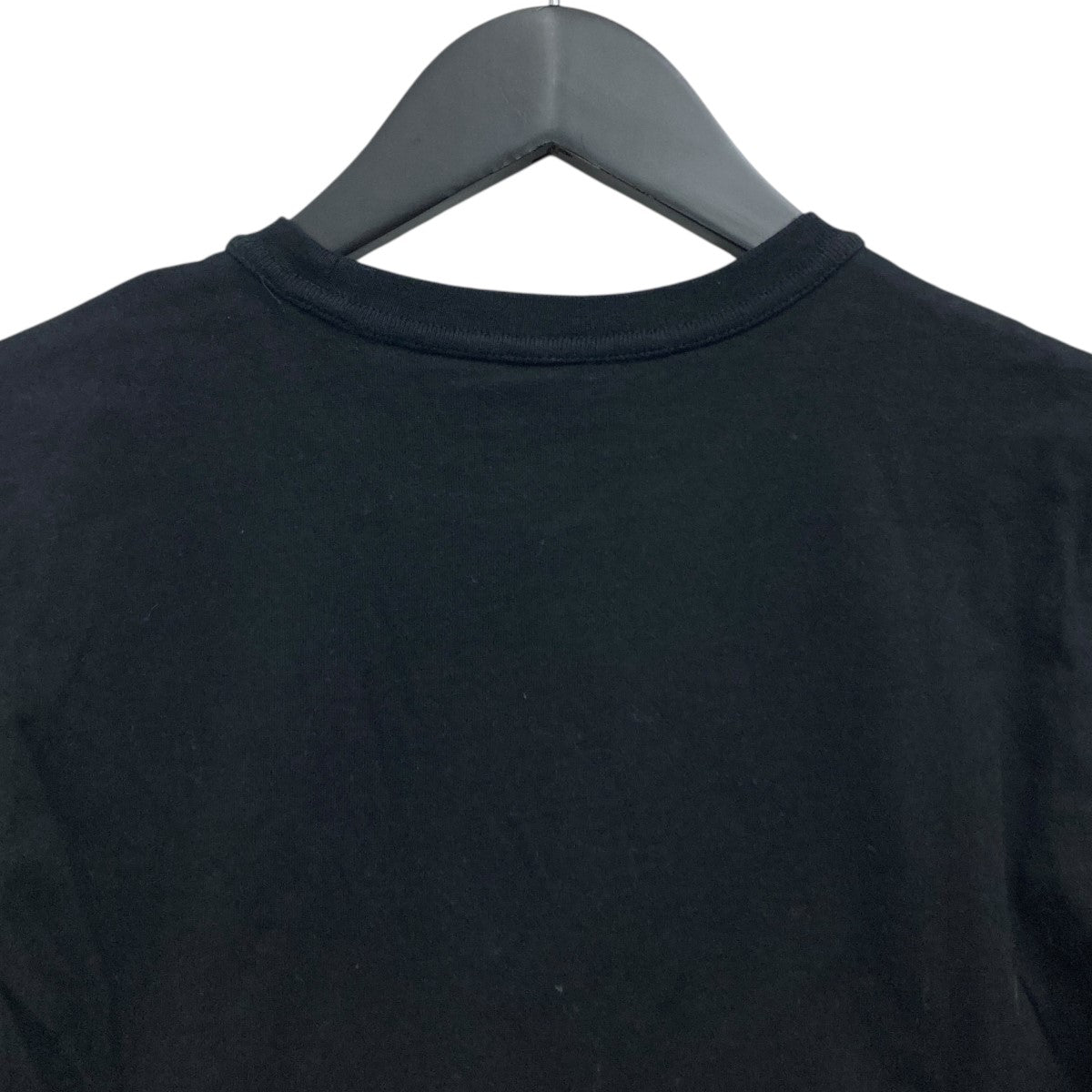 胸ロゴＴシャツ