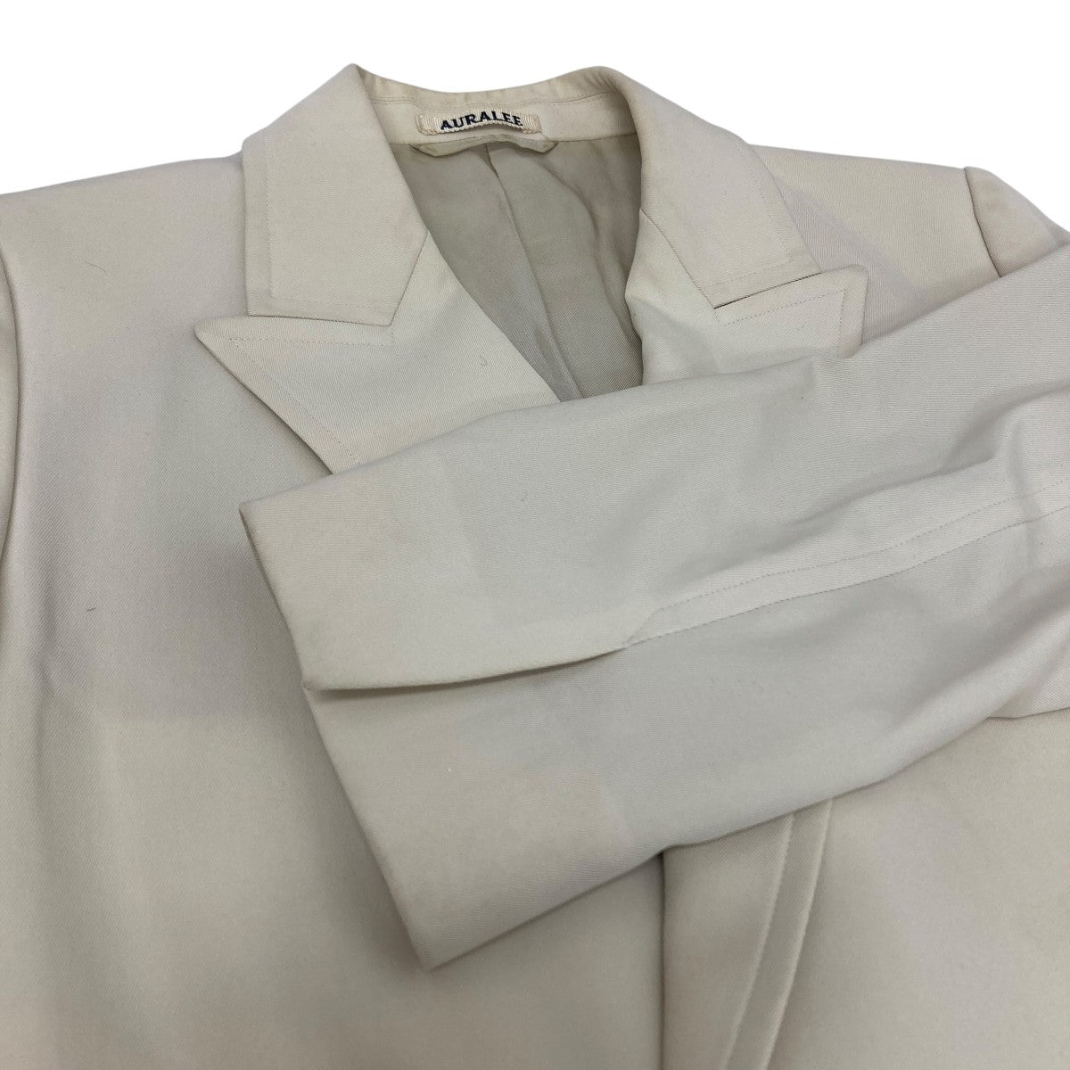 AURALEE Light WOOL MAX GABARDINE DOUBLE JACKET テーラードジャケット 古着・中古-4枚目のアイテム画像