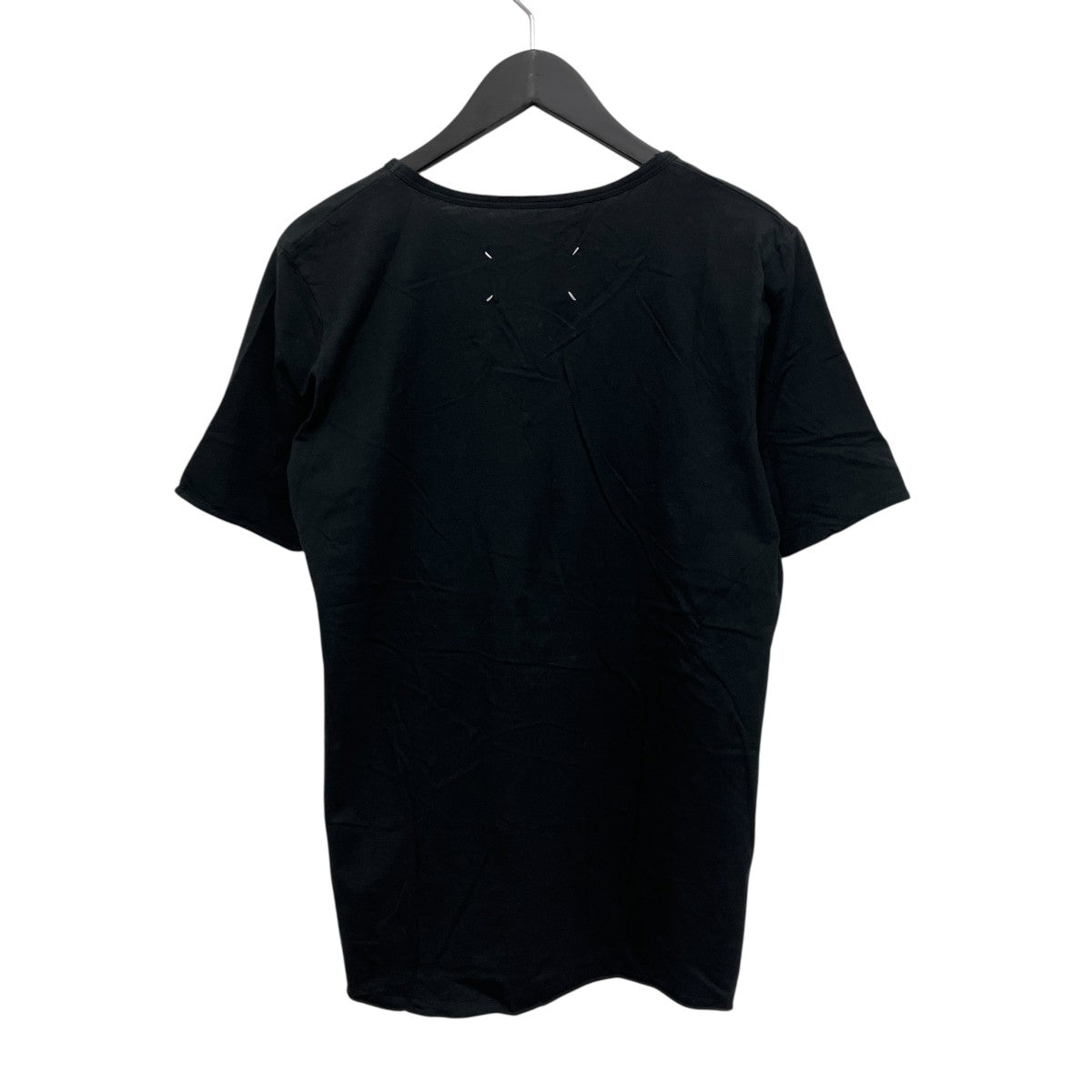 VネックTシャツ