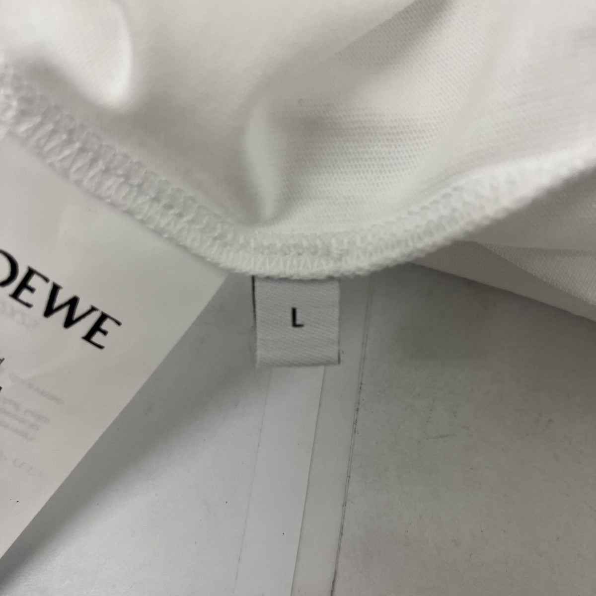 LOEWE アナグラムロゴTシャツ 古着・中古-4枚目のアイテム画像