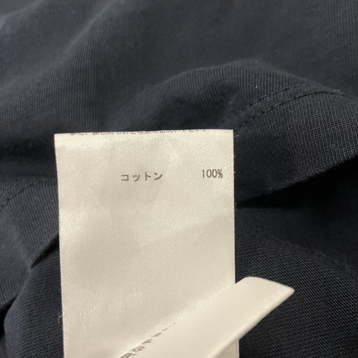 クルーネックTシャツ