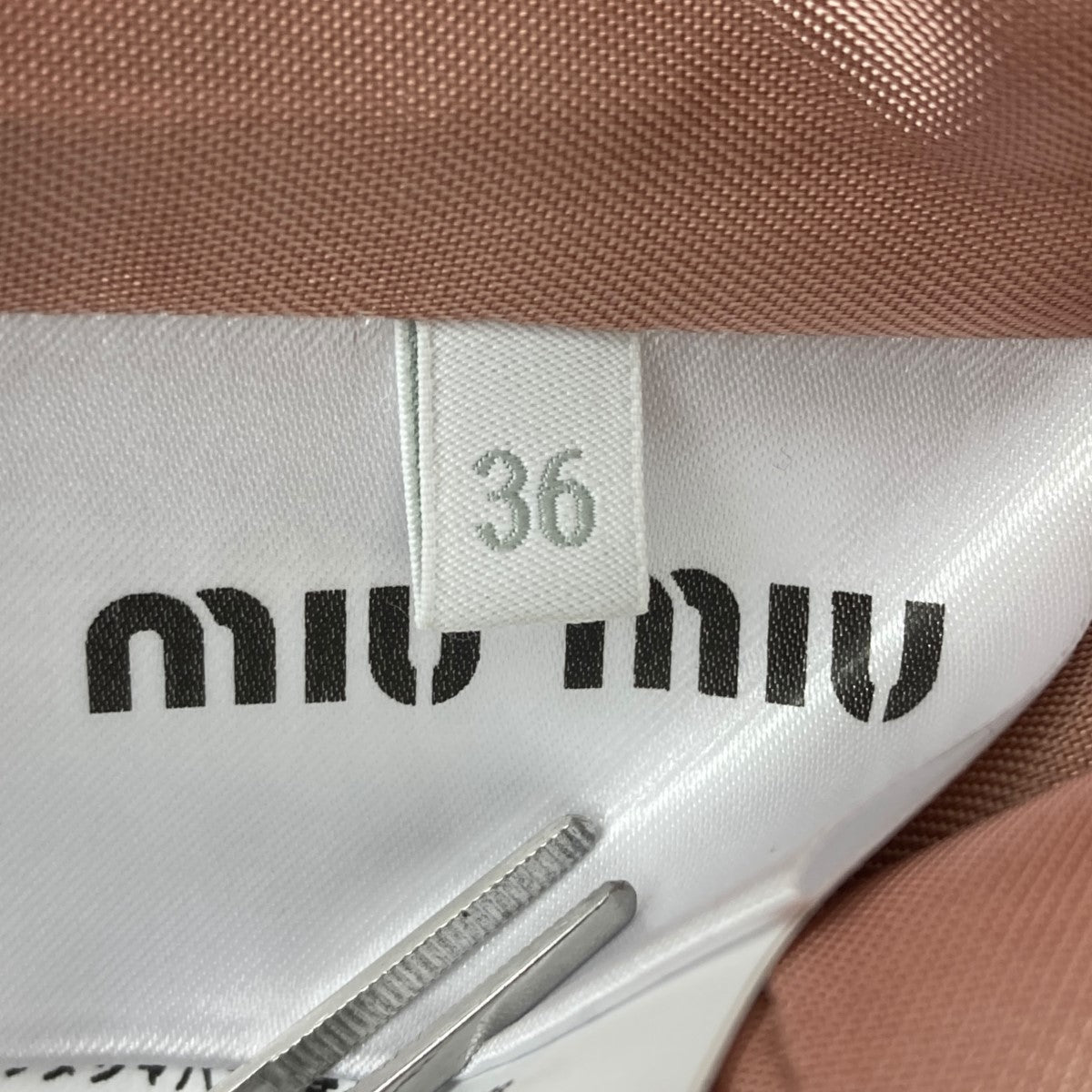 MIU MIU クロップド丈 スパンコール装飾 ツイード ジャケット 古着・中古-7枚目のアイテム画像