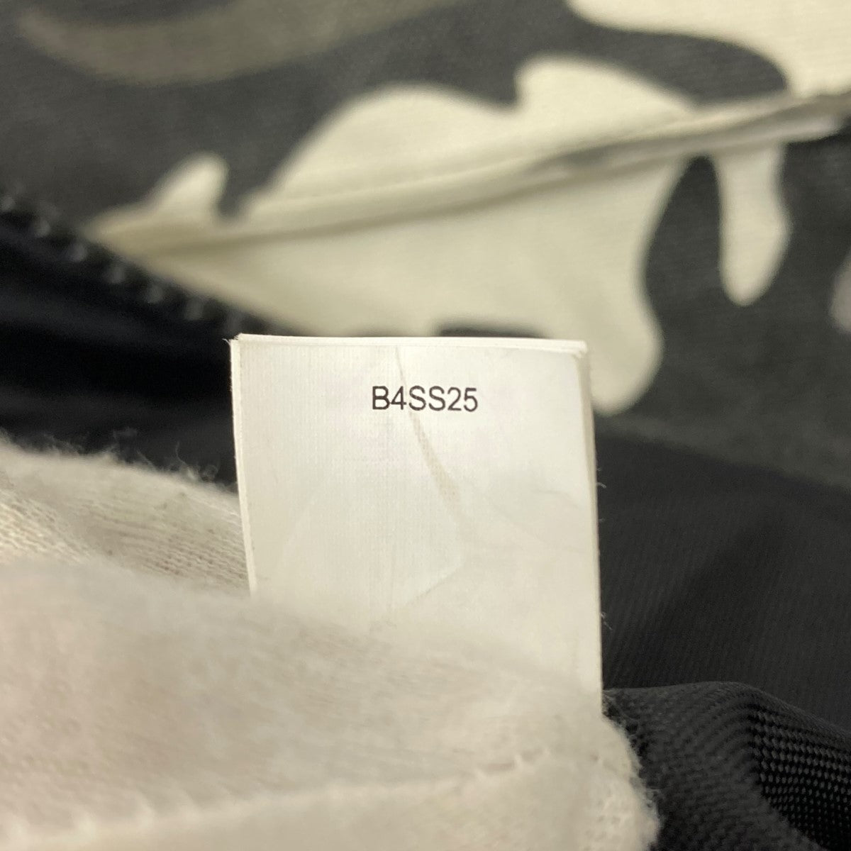 Supreme(シュプリーム) TOTE BAG SNOW CAMO ボックスロゴキャンバス