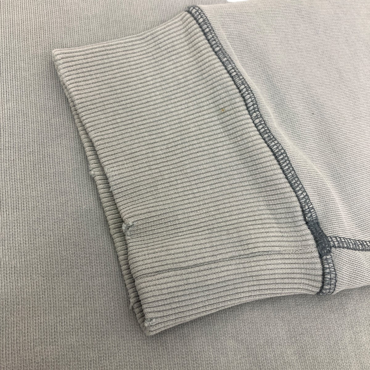 AMI PARIS クルーネックスウェット 古着・中古-6枚目のアイテム画像