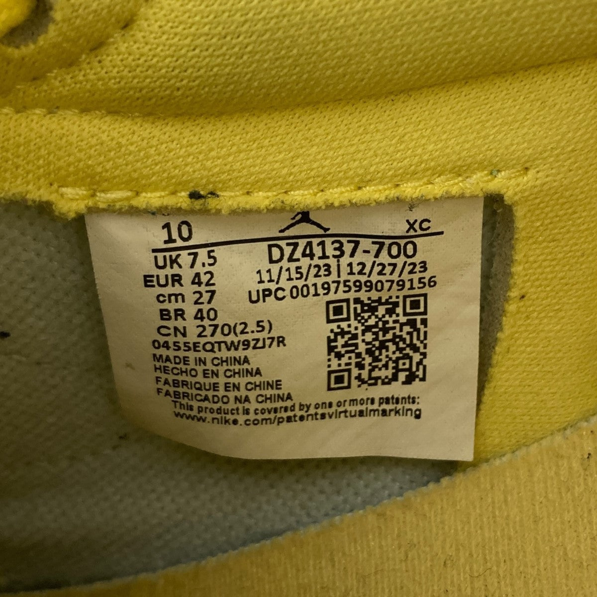 Air Jordan 1 Retro Low OG Canary ローカットスニーカー