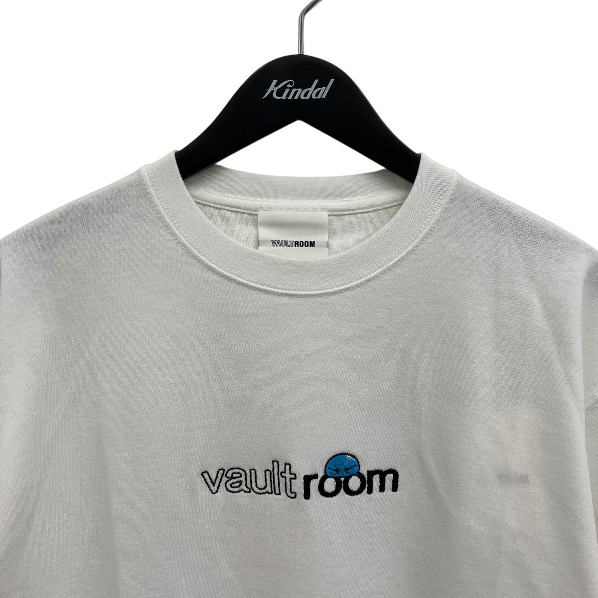 VAULT ROOM 転生したらスライムだった件エンブロイダリーデザインTシャツ 古着・中古-3枚目のアイテム画像