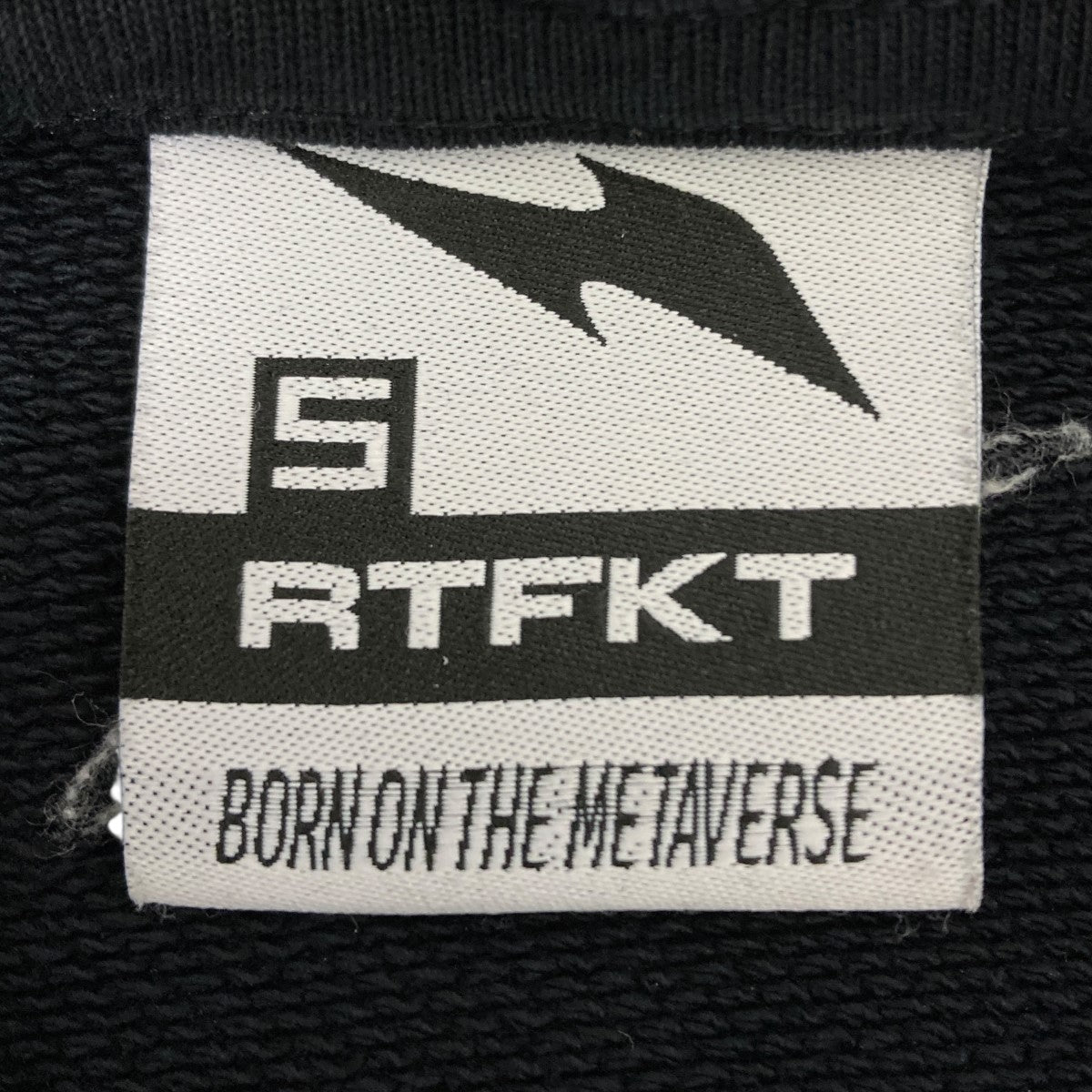 NIKE×RTFKT プルオーバーパーカー 古着・中古-5枚目のアイテム画像