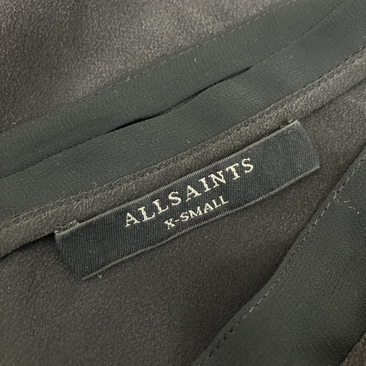 ALL SAINTS シルクノースリーブブラウス 古着・中古-4枚目のアイテム画像