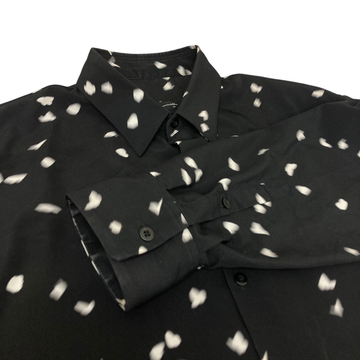 BUTTERFLY BIG SHIRT 総柄シャツ