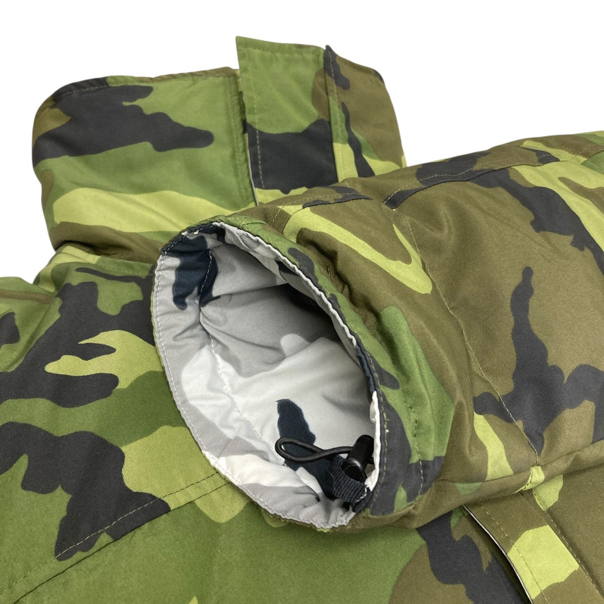 VETEMENTS×CANADA GOOSE リバーシブルダウンジャケット 古着・中古-6枚目のアイテム画像