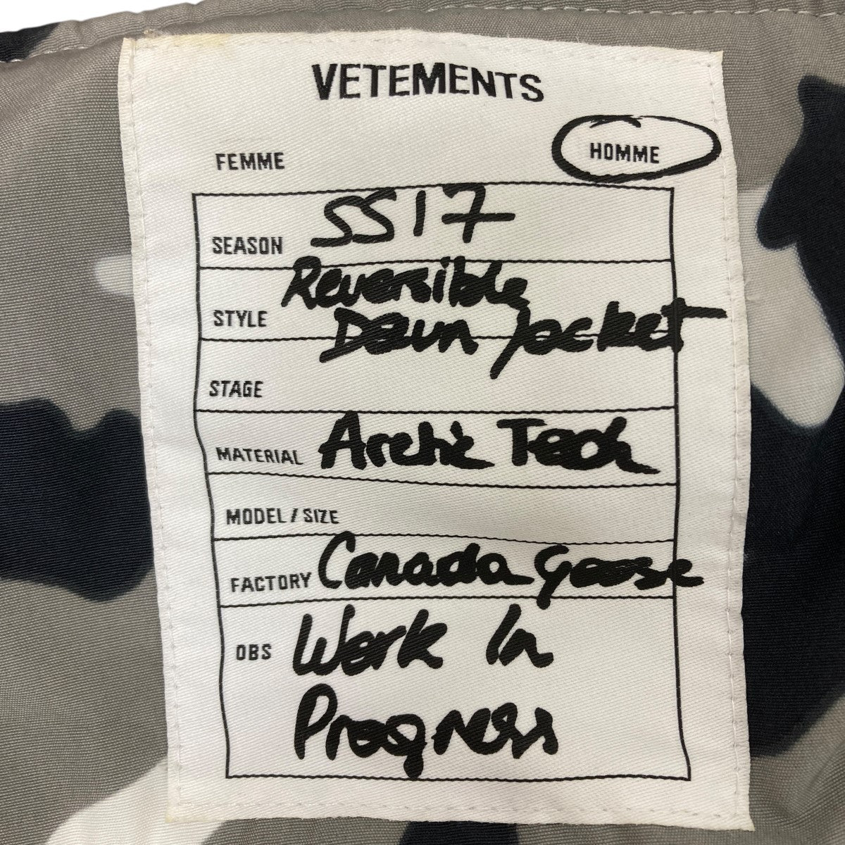 VETEMENTS×CANADA GOOSE リバーシブルダウンジャケット 古着・中古-8枚目のアイテム画像