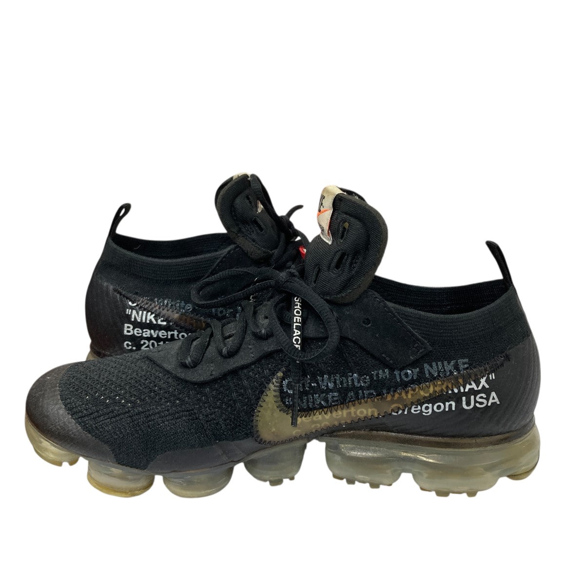 ローカットスニーカー