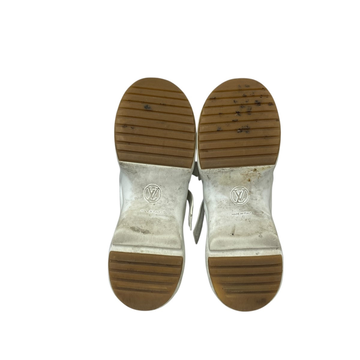 ローカットスニーカー