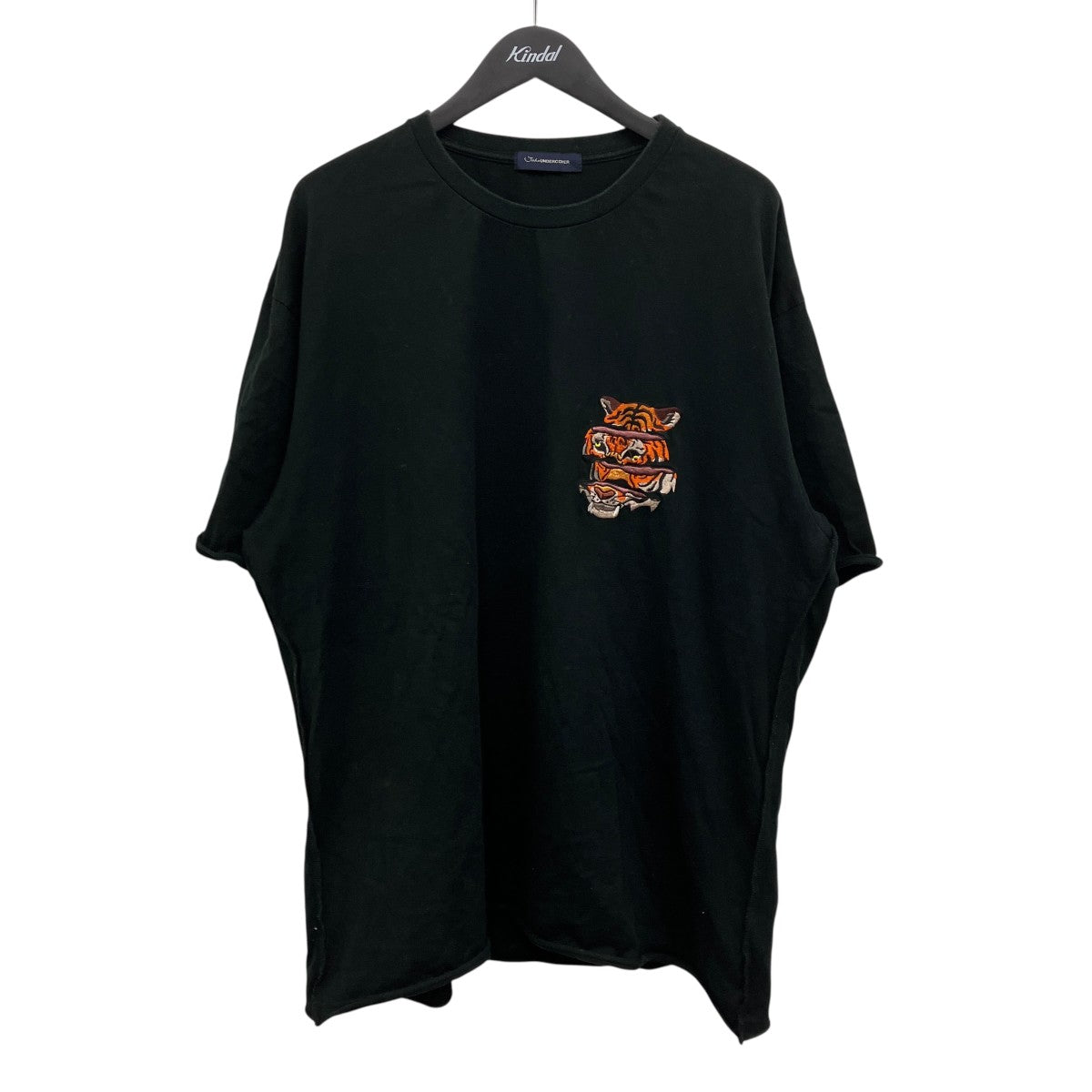 エンブロイダリーTシャツ