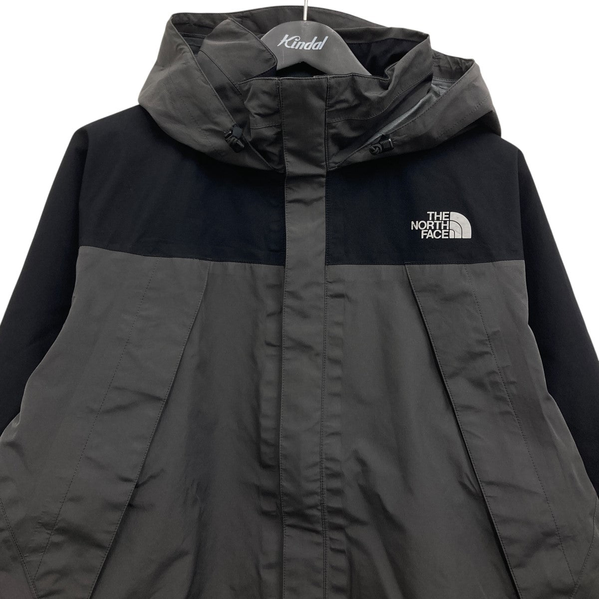 ナイロンジャケット