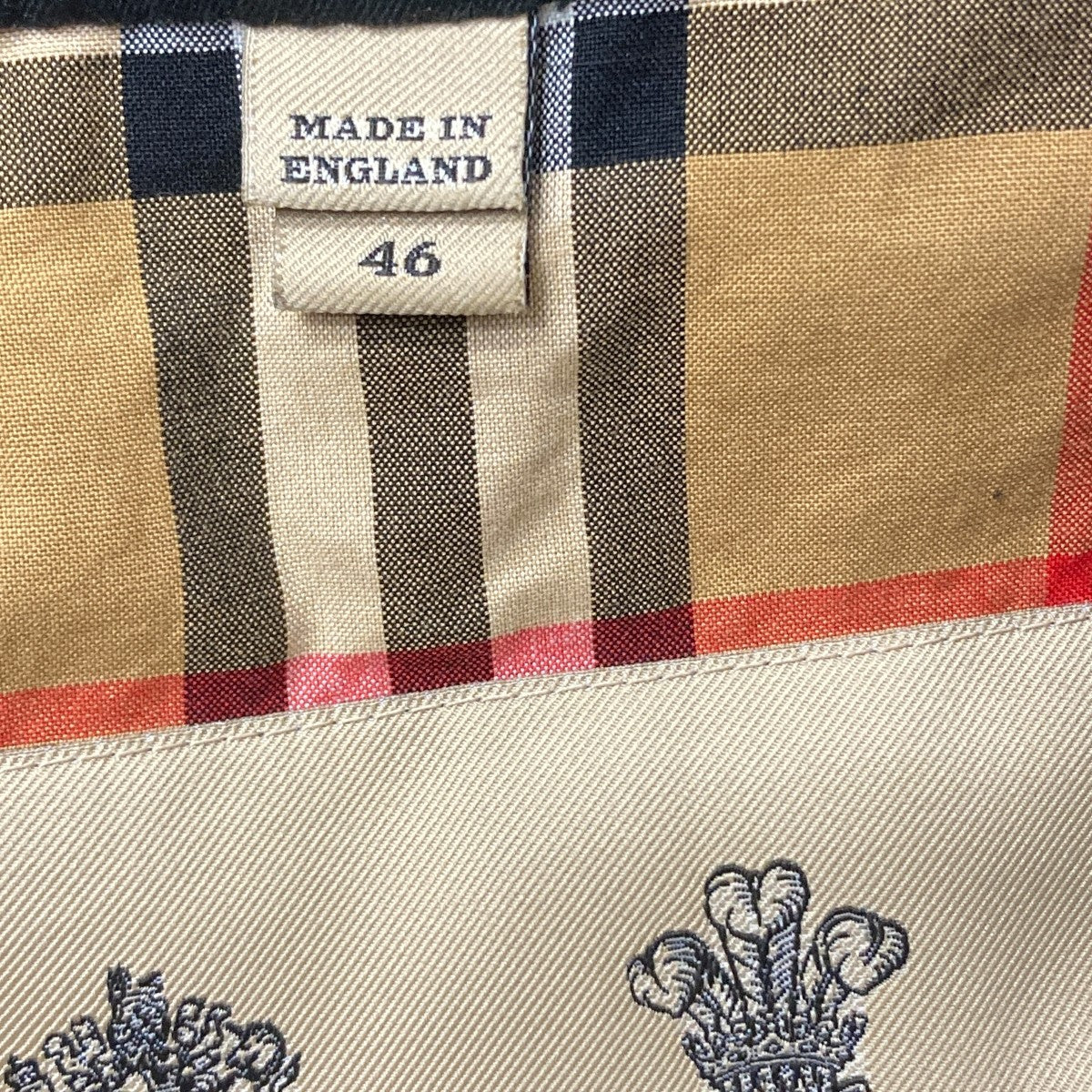 トレンチコート