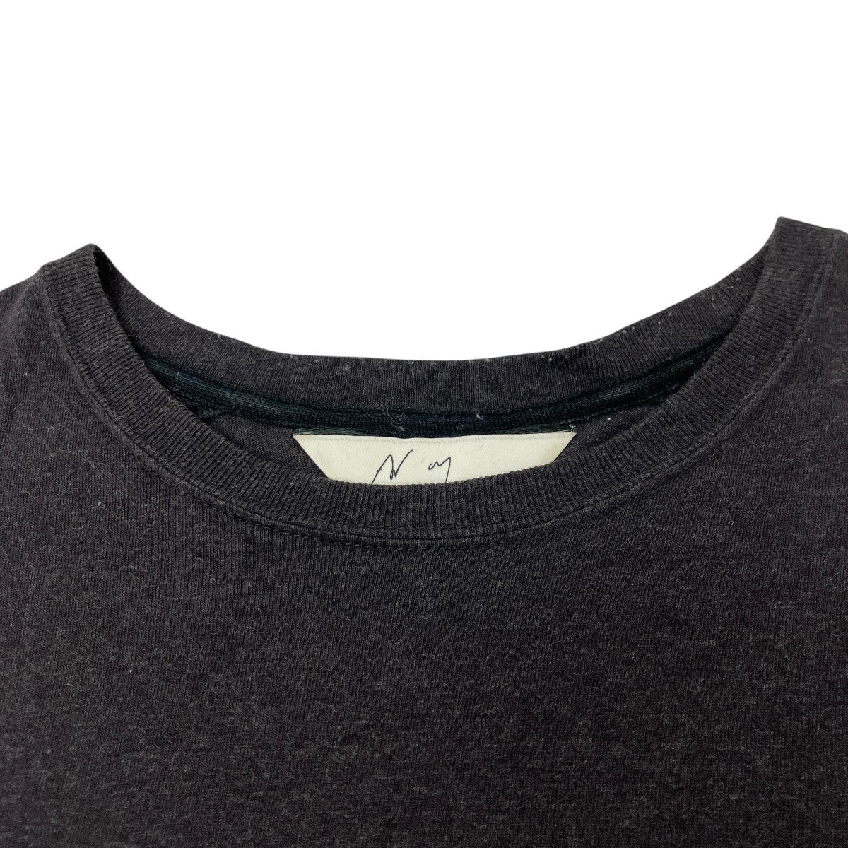 クルーネックTシャツ